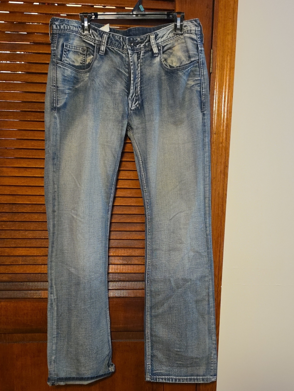 Men's Light Blue Bootcut Jeans - Faded Vintage Wash